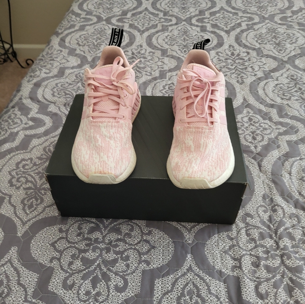 Adidas womens cloth shoes